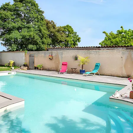 Maison Confortable A Avec Piscine Partagee Holiday home Duravel