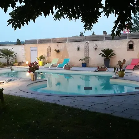 Maison Confortable A Avec Piscine Partagee בית נופש Duravel