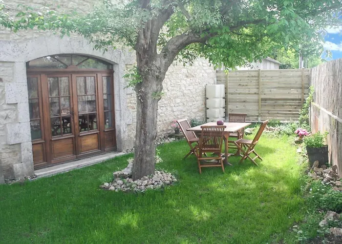 Maison Confortable à Avec Piscine Partagée Casa de Férias Duravel